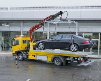Эвакуатор в Санкт-Петербурге: помощь при поломке на КАД